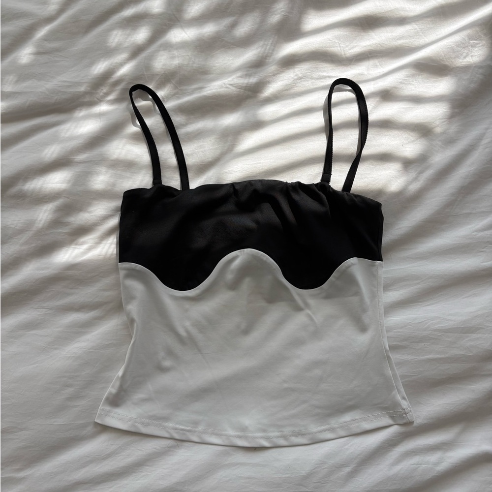 Et Clet Black and White Tank Top